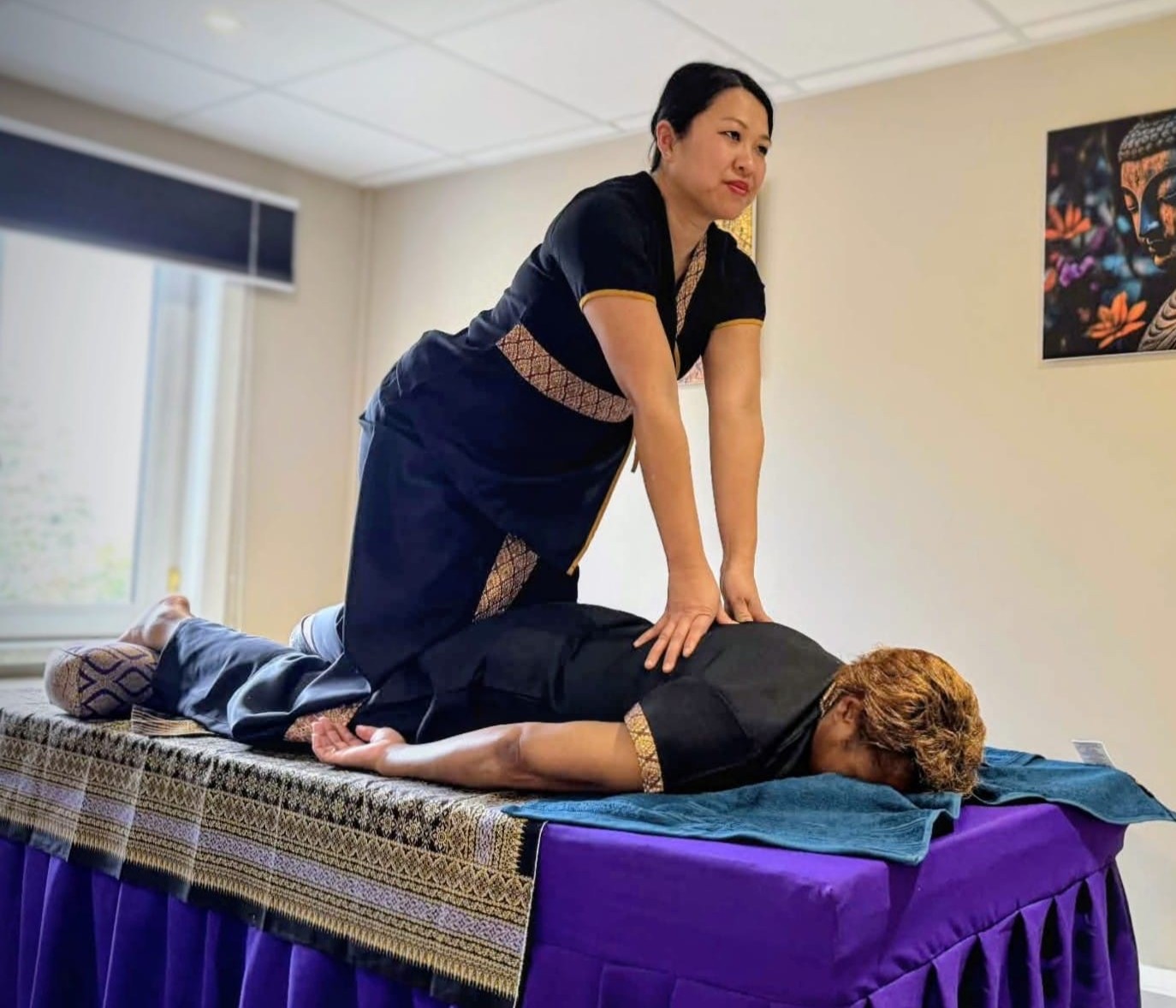 Zachte lymfedrainage massage van de rug